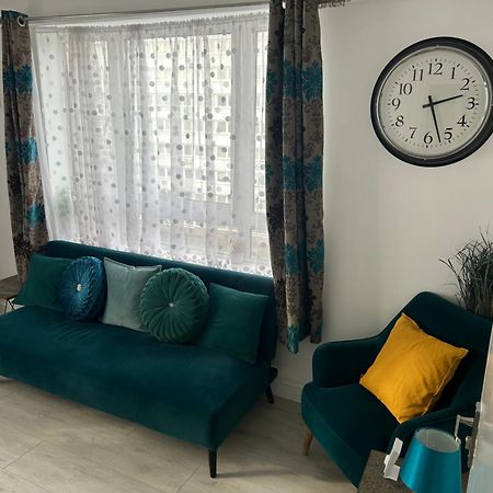Cosy 2-Bedroom Flat In Finsbury Park, Modern, Convenient & Close To Central London! エクステリア 写真