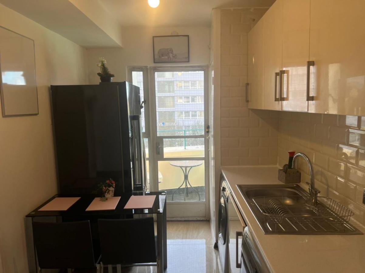 Cosy 2-Bedroom Flat In Finsbury Park, Modern, Convenient & Close To Central London! エクステリア 写真