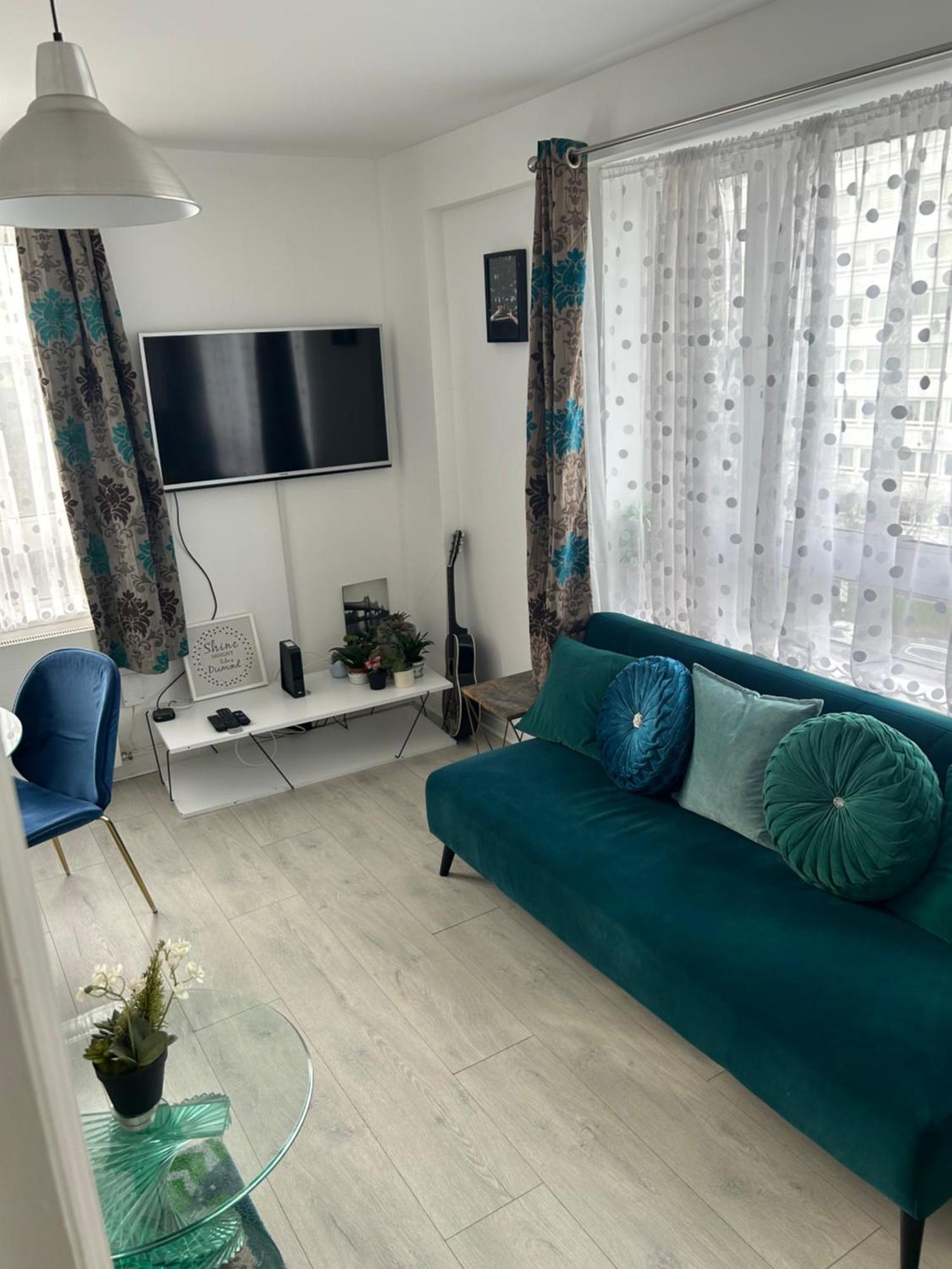 Cosy 2-Bedroom Flat In Finsbury Park, Modern, Convenient & Close To Central London! エクステリア 写真